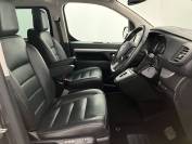 VAUXHALL VIVARO-LIFE 2023 (23)