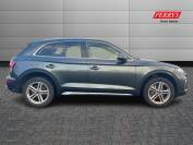 AUDI Q5 2021 (70)