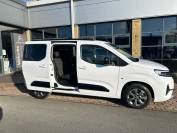 VAUXHALL COMBO-LIFE 2024 (74)