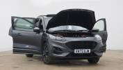 FORD KUGA 2024 (73)