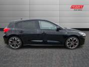 FORD FOCUS 2020 (69)