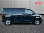 VAUXHALL VIVARO 2024 (74)