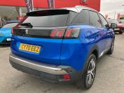 PEUGEOT 3008 2020 (70)