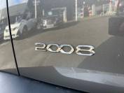 PEUGEOT 2008 2021 (71)