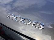 PEUGEOT 2008 2021 (71)