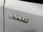 PEUGEOT 3008 2017 (17)