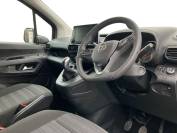 VAUXHALL COMBO-LIFE 2020 (70)