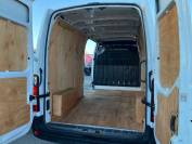 RENAULT MASTER 2020 (70)