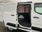 TOYOTA PROACE CITY 2023 (23)