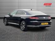 VOLKSWAGEN ARTEON 2019 (69)