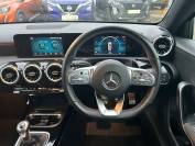 MERCEDES-BENZ A CLASS 2019 (69)