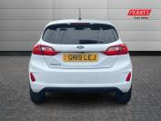 FORD FIESTA 2019 (19)