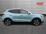 MG ZS 2021 (70)