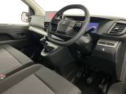 VAUXHALL VIVARO 2025 (74)