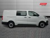 VAUXHALL VIVARO 2025 (74)