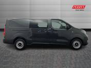 VAUXHALL VIVARO 2025 (74)