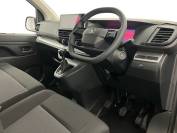 VAUXHALL VIVARO 2025 (74)