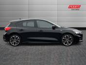 FORD FOCUS 2021 (71)