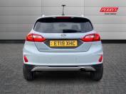 FORD FIESTA 2019 (19)