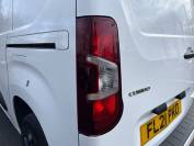 VAUXHALL COMBO CARGO 2021 (21)