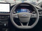 FORD KUGA 2024 (74)