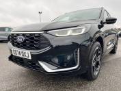 FORD KUGA 2024 (74)