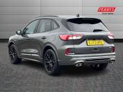 FORD KUGA 2023 (73)