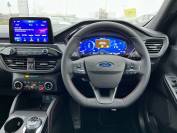 FORD KUGA 2023 (73)