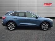 FORD KUGA 2023 (23)