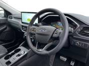 FORD KUGA 2024 (24)