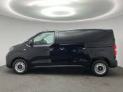 VAUXHALL VIVARO 2025 (74)