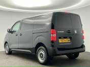 VAUXHALL VIVARO 2025 (74)