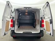 VAUXHALL VIVARO 2025 (74)