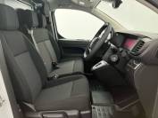 VAUXHALL VIVARO 2025 (74)