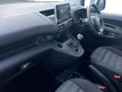 VAUXHALL COMBO-LIFE 2020 (69)