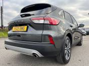 FORD KUGA 2021 (21)