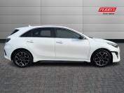 KIA CEED 2022 (22)