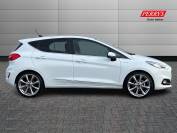 FORD FIESTA 2021 (70)