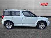 SKODA YETI 2014 (14)