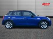 MINI HATCHBACK 2019 (69)