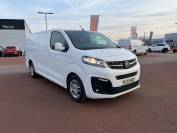 VAUXHALL VIVARO 2021 (21)