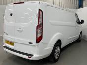 FORD TRANSIT CUSTOM 2023 (72)