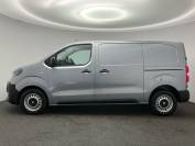 VAUXHALL VIVARO 2025 (74)