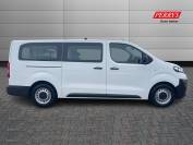 VAUXHALL VIVARO-LIFE 2021 (71)