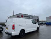 VAUXHALL VIVARO 2021 (21)