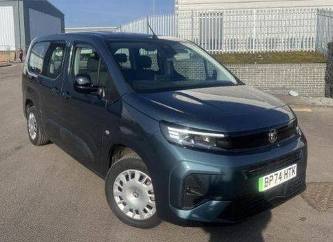 VAUXHALL COMBO-LIFE 2024 (74)