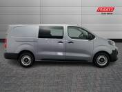 VAUXHALL VIVARO 2025 (74)