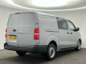 VAUXHALL VIVARO 2025 (74)