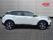 PEUGEOT 3008 2017 (17)