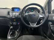 FORD FIESTA 2017 (17)